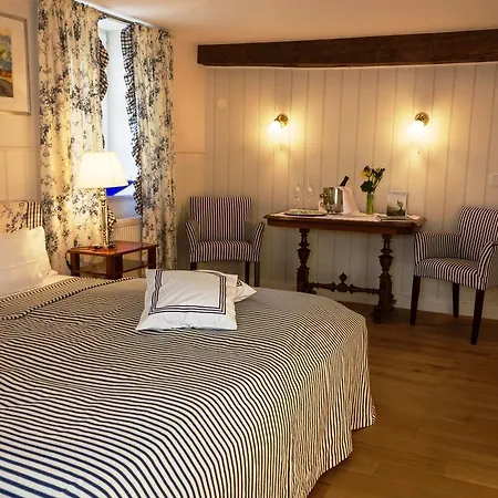 Romantik Hotel Zum Rosenhof 4*