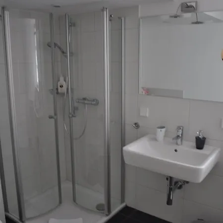 Romantik Zum Rosenhof Hotel 4*