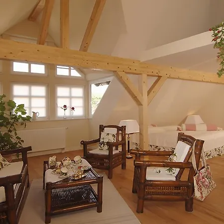 Romantik Zum Rosenhof 4*