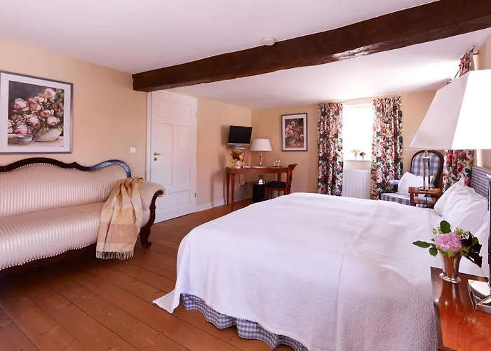 Romantik Zum Rosenhof 酒店